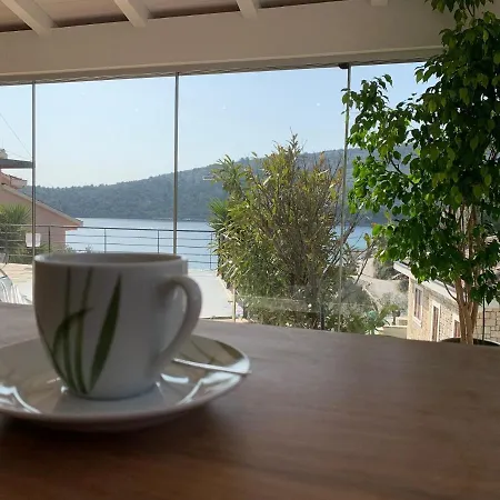 Holiday home Kamelicina