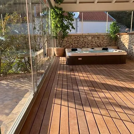 Kamelicina Holiday home