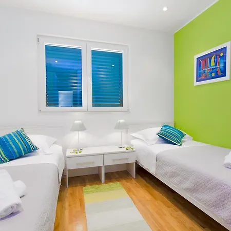 Kamelicina Holiday home Vinisce